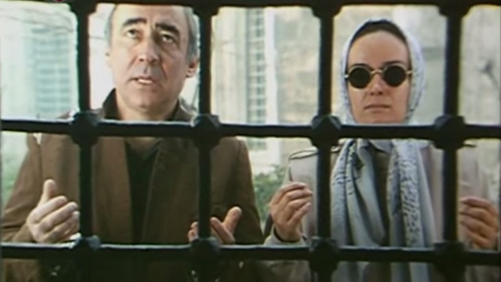 Arabesk (1988): İstanbul Ne Tarafta Ağalar?