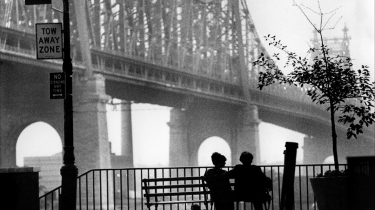 Manhattan (1979): Şehrin Dizayn Ettiği İlişkiler